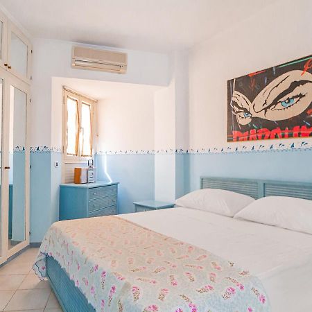 Murphy Holiday Home - Flat House 302 La Maddalena  Exteriör bild